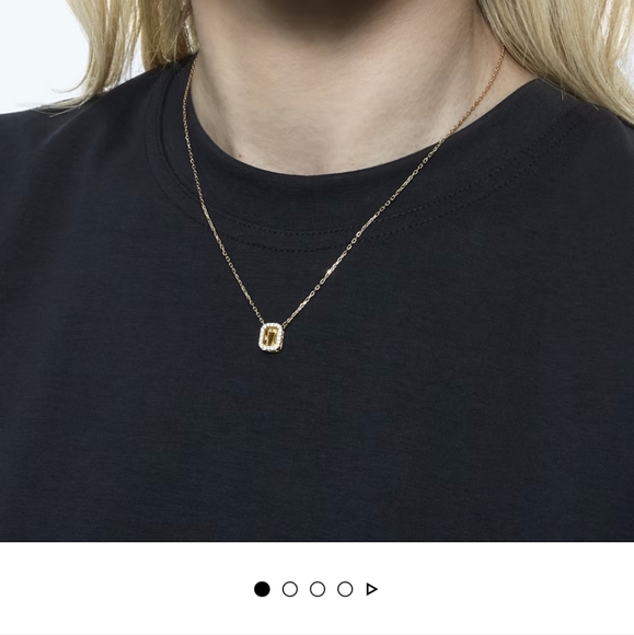 SWAROVSKI Millenia necklace Octagon cut, Yellow, Gold-tone plated - Picture 3 of 6